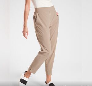 Athleta Women's Brooklyn Ankle Pants Size 0P Beige Casual Pull-On Comfort
